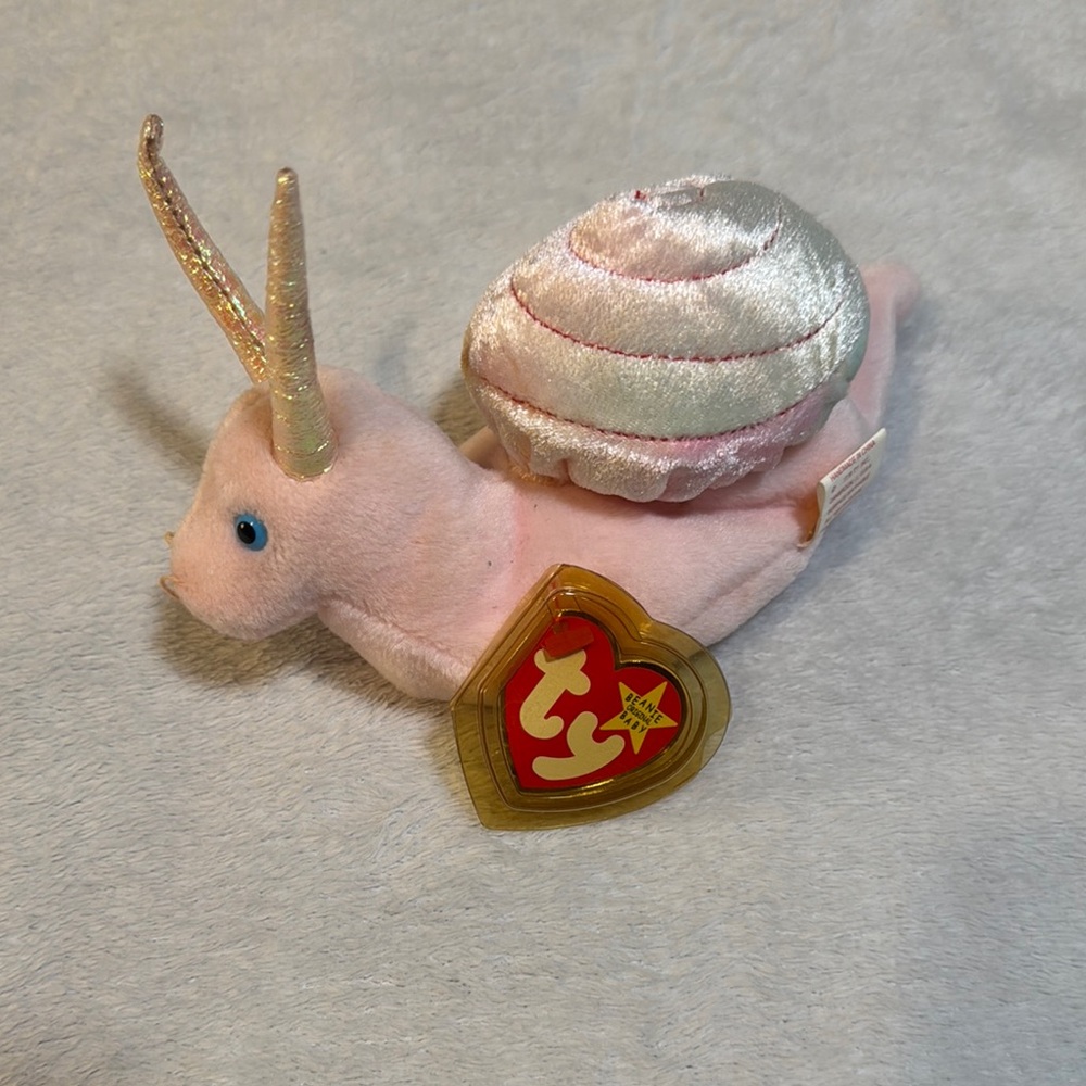 Rare 1998 seahorse, jellyfish, and snail ty beanie baby